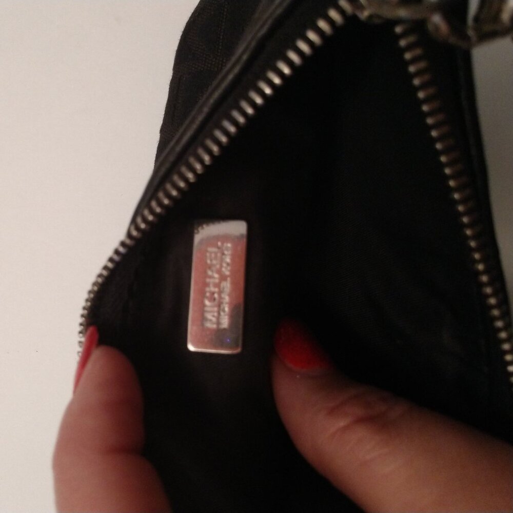 Michael Kors black wristlet - Picture 4 of 6